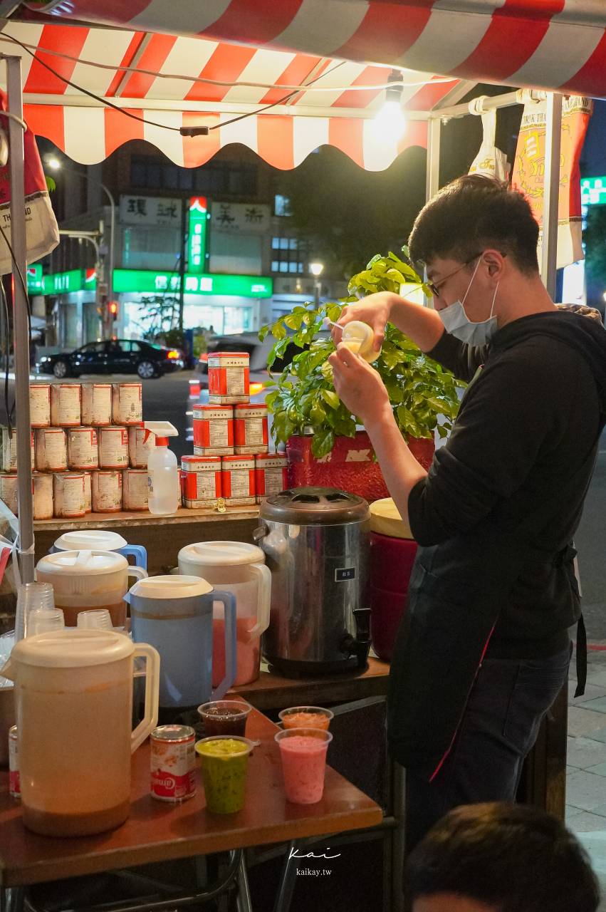 ☆【台北｜士林站】哈哈羅55泰式船麵 米粉湯。一秒來到曼谷小吃攤！