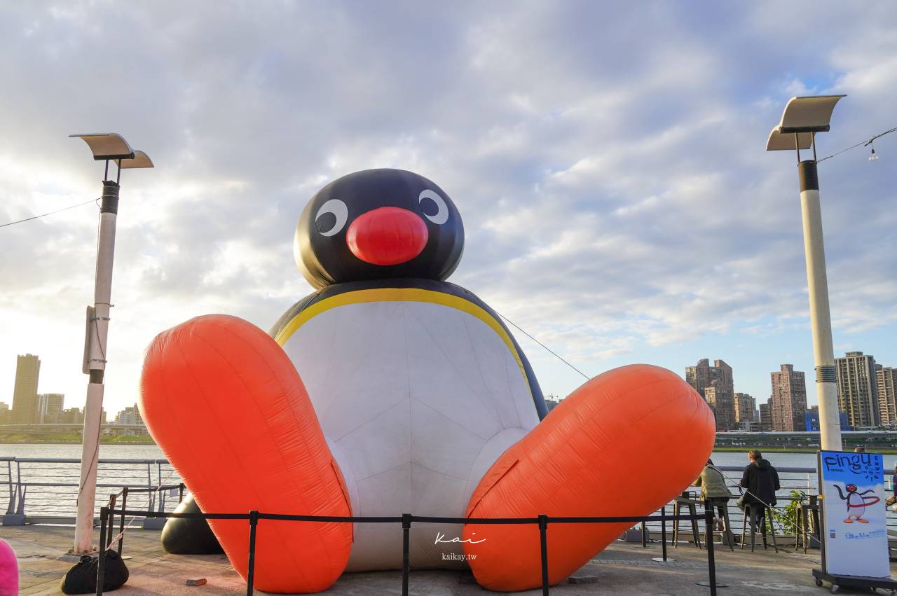 ☆【台北】巨大小小兵回歸！再加碼一隻Pingu企鵝 可愛爆擊大稻埕碼頭貨櫃屋